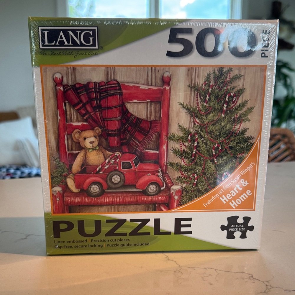 500-Piece Christmas Puzzle - Bear in Chair
